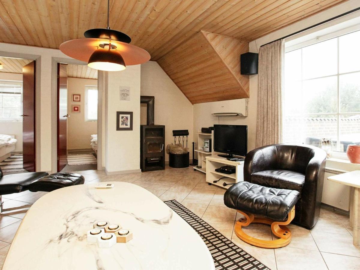 10 Person Holiday Home In Bl Vand Blåvand Quarto foto